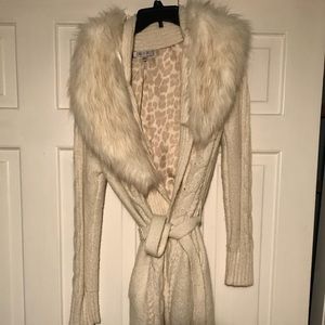 Jennifer lopez designer coat